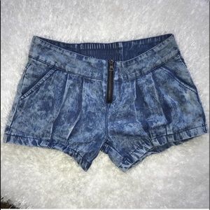 Cute denim shorts